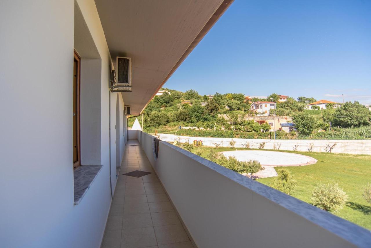 Hotel San Pietro Martin Fushe-Drac Εξωτερικό φωτογραφία